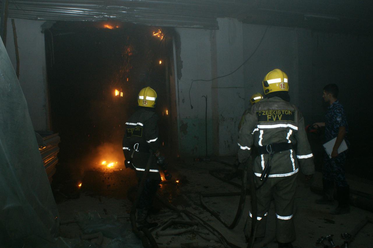 В Шайхантахурском районе произошел крупный пожар