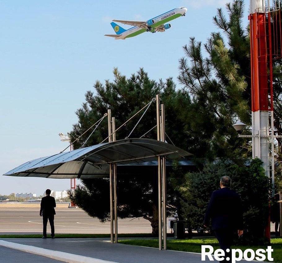 Направлявшийся самолет в Екатеринбург отправился на запасной аэродром