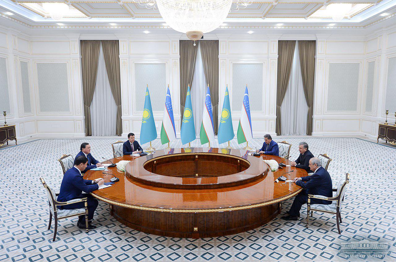 Шавкат Мирзиёев принял  Премьер-министра Казахстана 