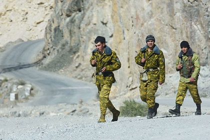 В Таджикистане уничтожили 15 боевиков при атаке на погранзаставу