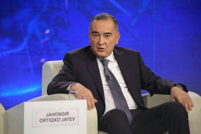 Хоким Ташкента оскорбил журналистов: реакции АИМК и политических партий