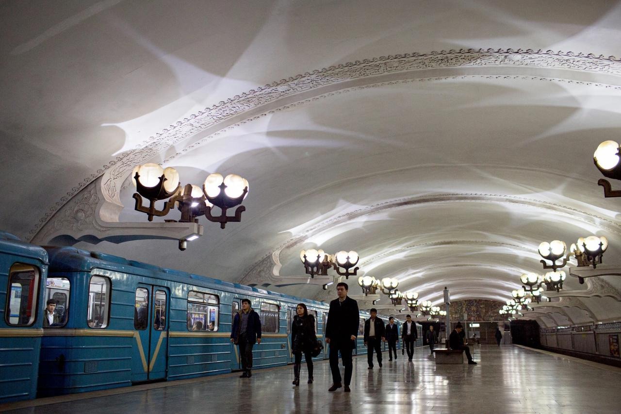 Ташкентское метро засветилось на обложках New York Times