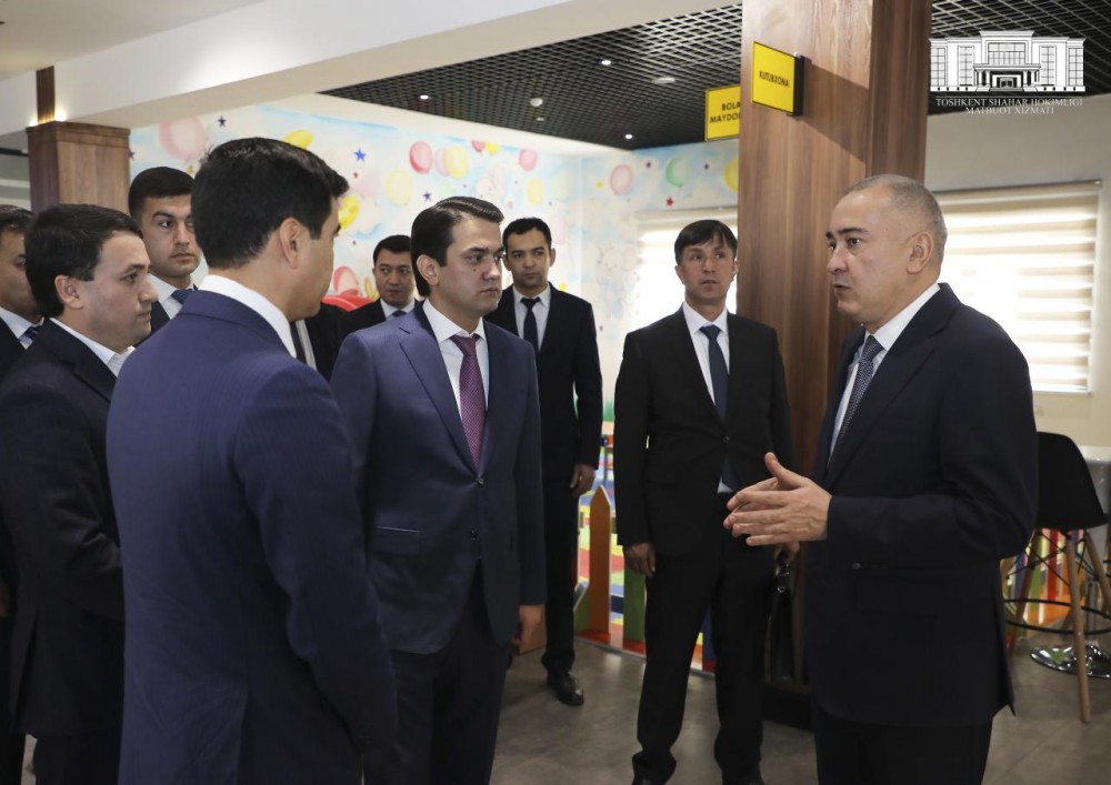 Сын президента Таджикистана прогулялся по Ташкенту