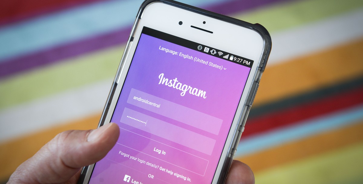 Instagram начал спрашивать возраст у новых пользователей