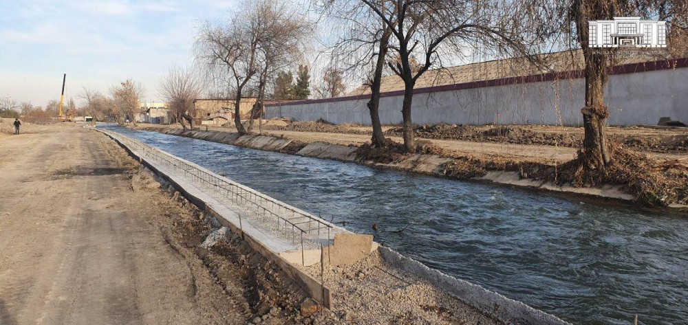 В Ташкенте строят набережную канала Карасу