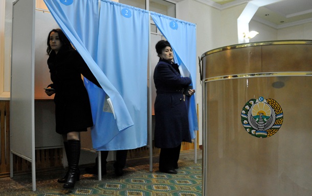 В Узбекистане началось досрочное голосование на выборах депутатов 