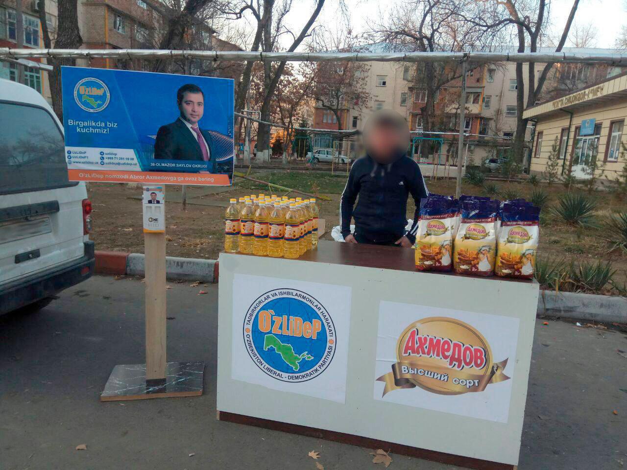 В Ташкенте кандидат в депутаты попался на подкупе избирателей за муку и масло
