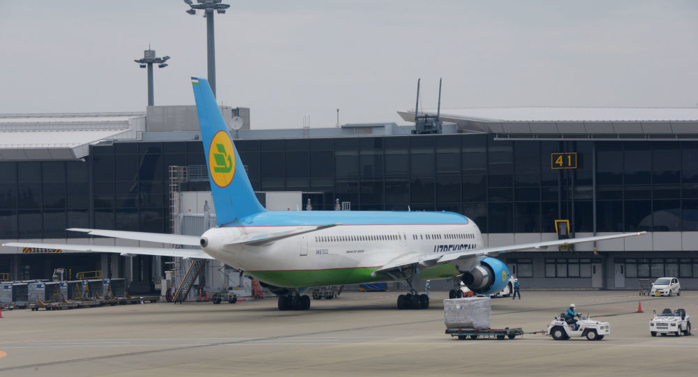 На борту самолета Москва-Ташкент, вернувшегося во «Внуково», умер узбекистанец