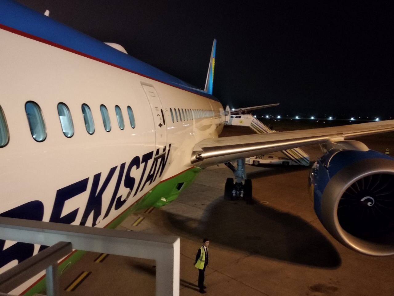 Uzbekistan Airways обзаведется еще одним Boeing 787−8 Dreamliner
