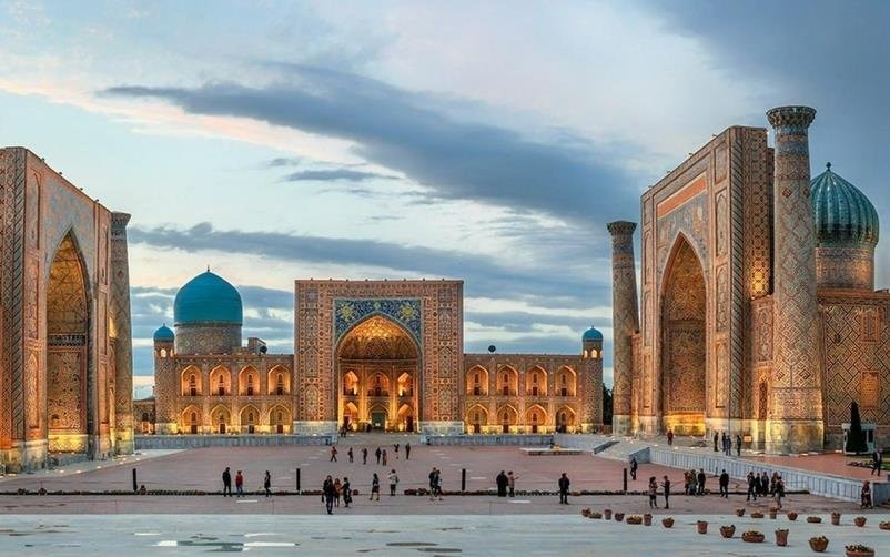 «Глотнуть водки и попасть в затерянный мир»: CNN Travel дал советы туристам в Узбекистане