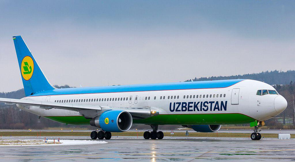 Uzbekistan Airways выставила на продажу четыре самолёта