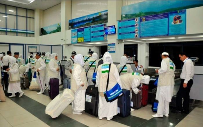Узбекских паломников вывезли из Саудовской Аравии из-за коронавируса