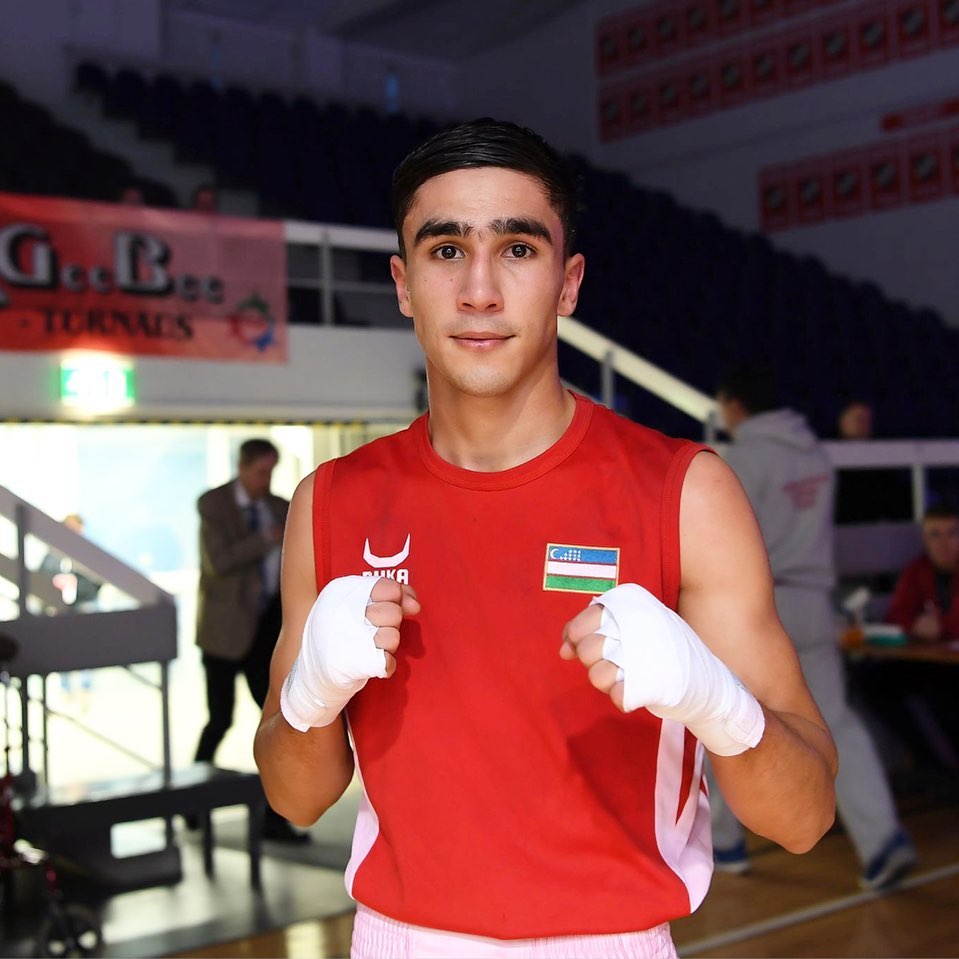 Опубликовано видео боя с поражением казахского боксера в финале лучшему боксеру Узбекистана