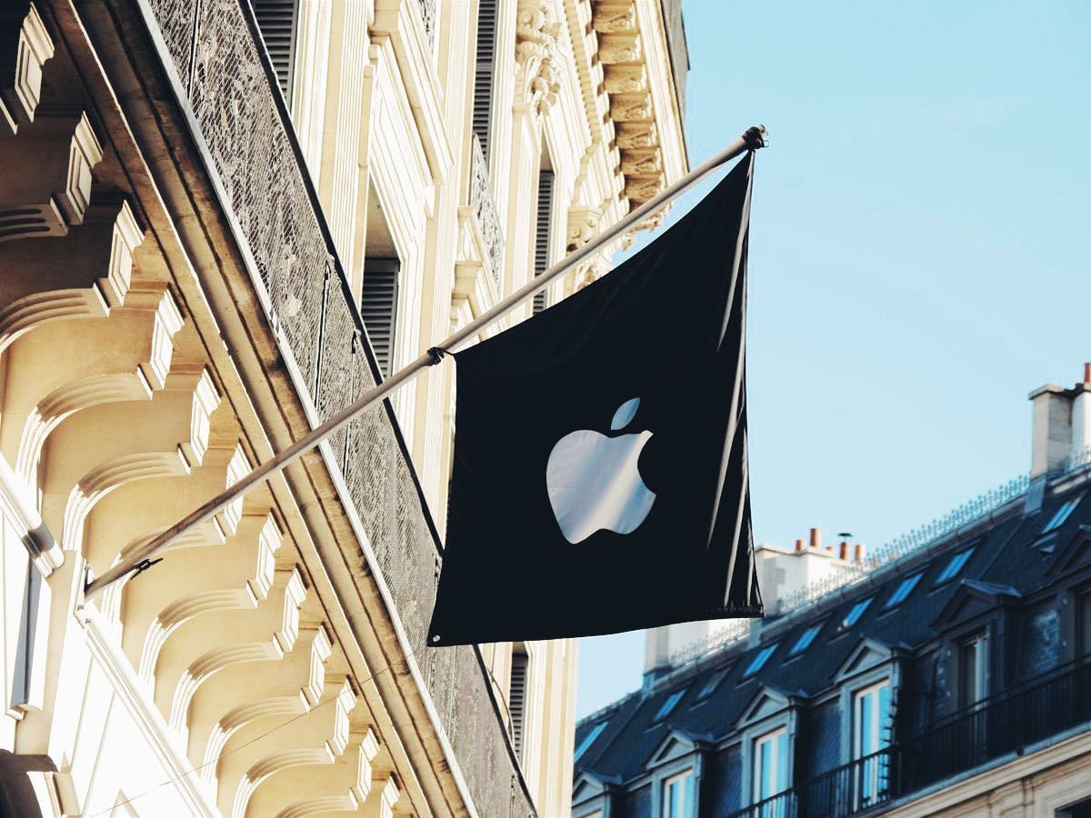 Apple оштрафовали на миллиард евро во Франции