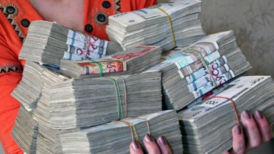 Центральный банк Узбекистана посоветовал реже пользоваться наличными деньгами и рассказал, как их заменить 