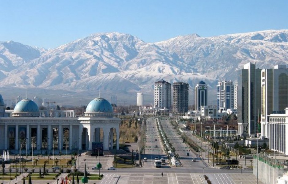Иностранцы смогут попасть в Туркменистан только со справкой об отсутствии коронавируса