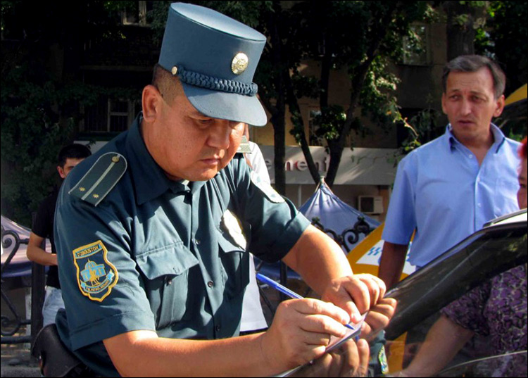 В Узбекистане ввели скидку при оплате штрафов вовремя