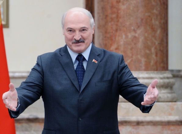Лукашенко пообещал рассказать много интересного про коронавирус