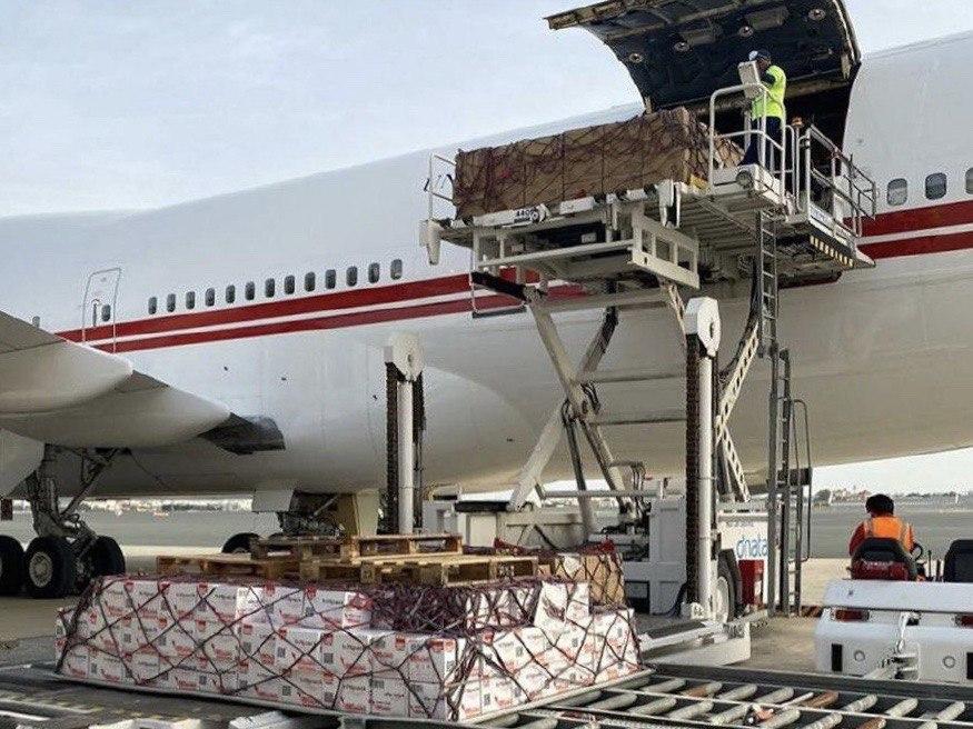 ОАЭ направил Узбекистану 8 тонн гуманитарной помощи