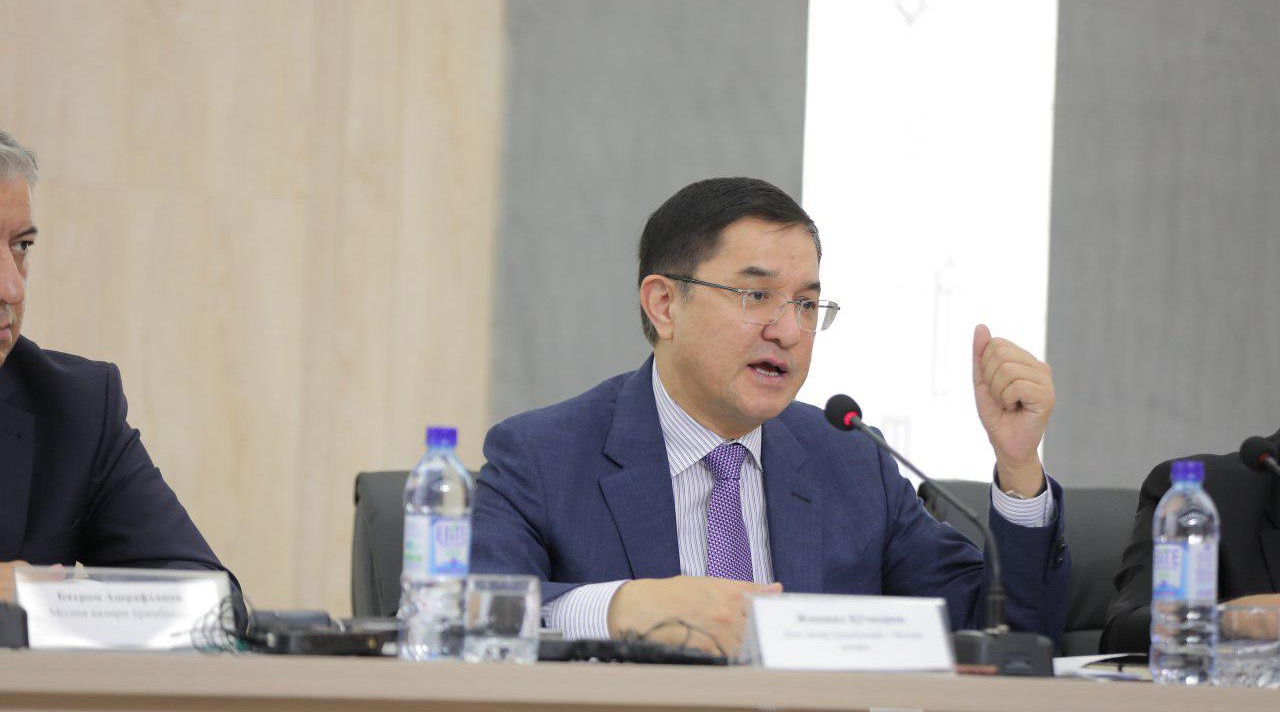 «В Узбекистане велика вероятность того, что карантин продолжится и в мае», —  Джамшид Кучкаров