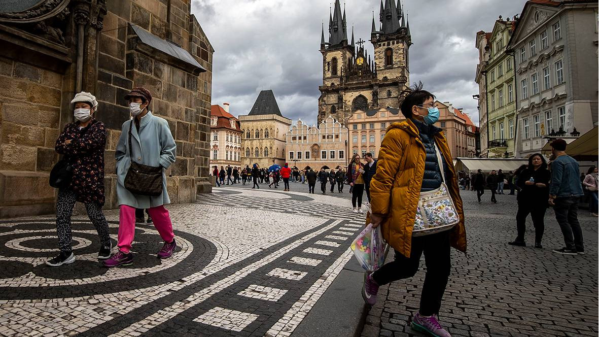 Чехия первой из стран ЕС открыла границы для выезда за рубеж