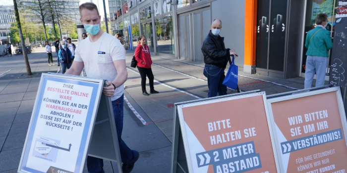 В Германии сняли часть ограничений из-за коронавируса