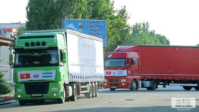 Кыргызстан направил гуманитарную помощь сардобинцам