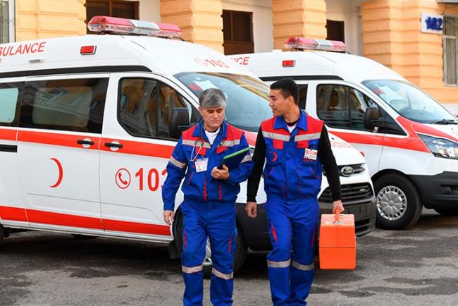 Снова избили врача и фельдшера скорой помощи в Сырдарье