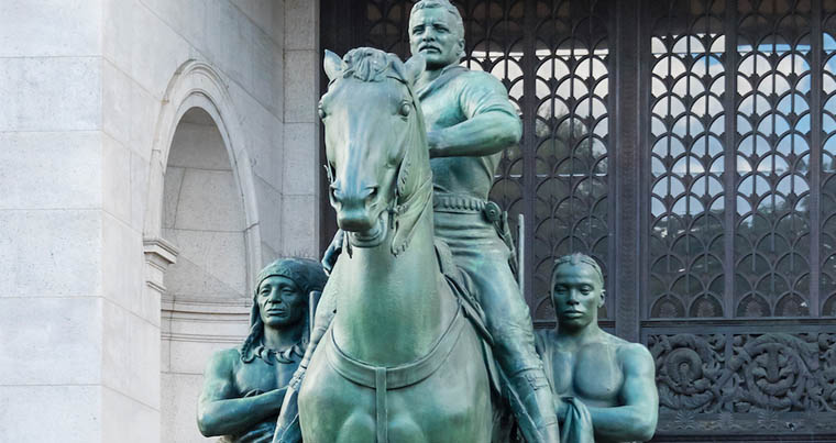 «Расистскую» статую Теодора Рузвельта захотели убрать