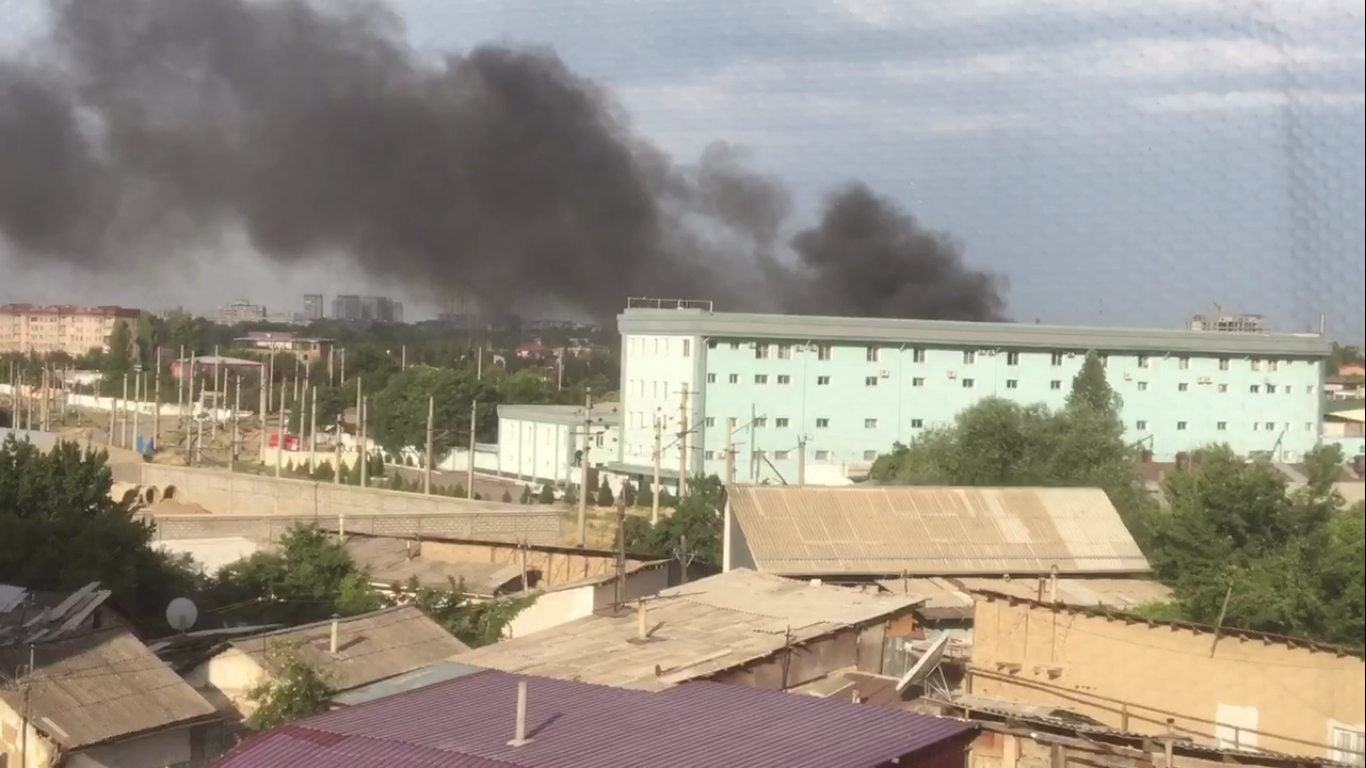 В Ташкенте произошёл пожар в одном из предприятий