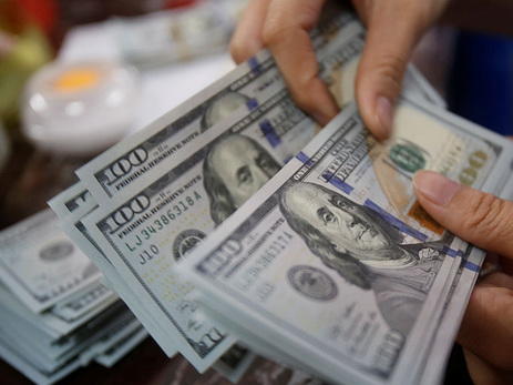Опубликован курс валюты: доллар немного подрос