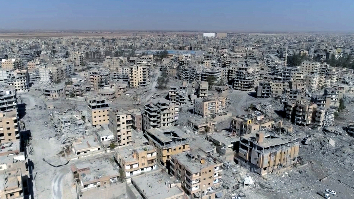 Минобороны РФ сообщило о гуманитарной катастрофе в сирийской Ракке 