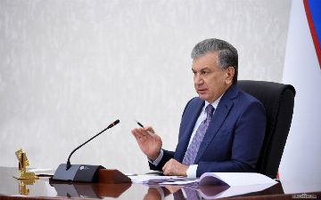 Шавкат Мирзиёев: «Мы вынуждены и обязаны как лечить больных, так и двигать экономику»