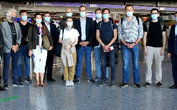 В Узбекистан прибыли десять специалистов из Германии для помощи с COVID-19