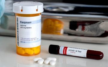 Казахстан приостановил закупки фавипиравира для лечения коронавируса