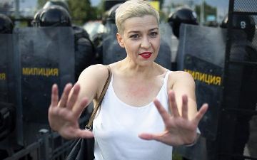 Оппозиционерка Колесникова при попытке насильственного вывоза из Беларуси порвала свой паспорт