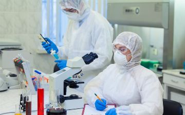 Узбекистан заинтересован участвовать в испытаниях вакцины «Вектора»