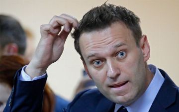 МИД России считает «постановкой» отравление Навального