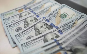 Опубликован курс валюты: доллар продолжает идти вверх
