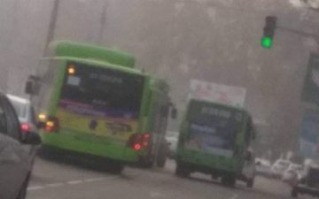 Ташкентские водители автобусов вновь устроили гонку и поплатились
