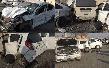 В Каракалпакстане нетрезвый водитель протаранил сразу несколько стоящих автомобилей