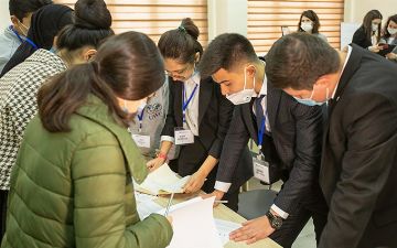 Вторая группа узбекских школьников поступает в глобальные школы UWC<br>
