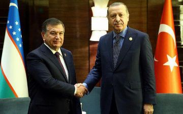 Шавкат Мирзиёев созвонился с президентом Турции