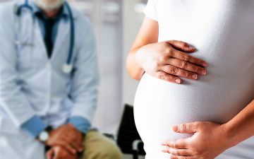 Подтверждена передача коронавируса от матери ребенку во время беременности