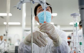 Китайско-узбекской вакциной привили 1 млн человек в Китае