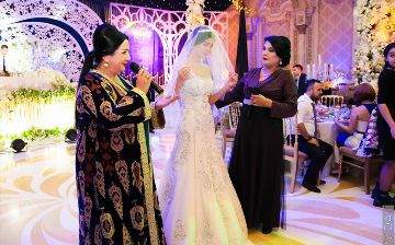 Узбекистанцы стали чаще жениться