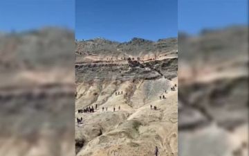 Узбекистанец пытался сделать красивую фотографию и упал с горы