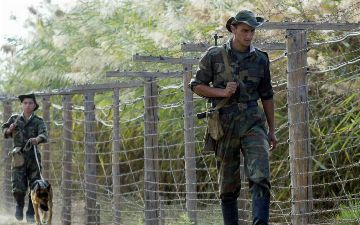 Кыргызстан обвинил Таджикистан в нагнетании ситуации на границе в ходе конфликта местных жителей