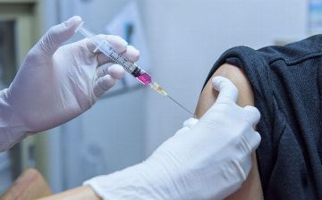 В Узбекистане побит рекорд по суточной вакцинации граждан против COVID-19