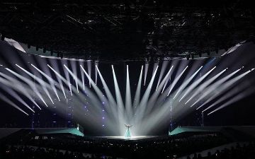 Обратная сторона Евровидения-2021: заражение Covid-19, плагиат Кипра и одинаковые платья участниц